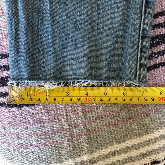 Like-New A&F “Paper Bag” Style Mom Jean, throwback - Picture 10 of 10